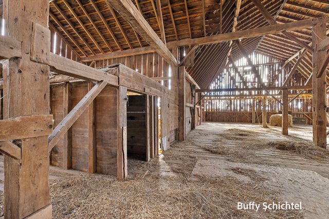 20017 7 Mile Road, Reed City, MI 49677