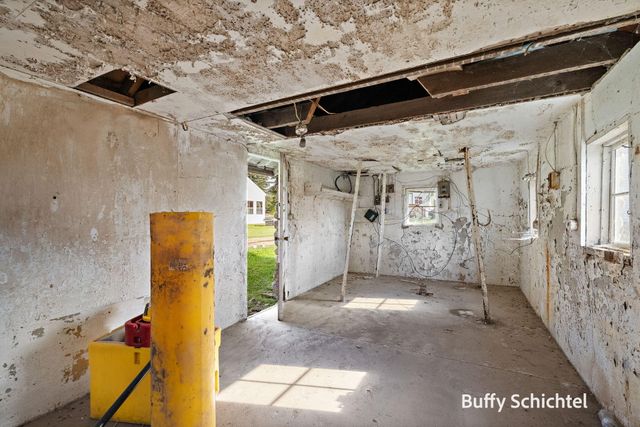 20017 7 Mile Road, Reed City, MI 49677