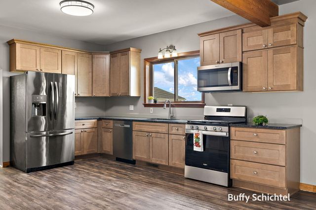 20017 7 Mile Road, Reed City, MI 49677