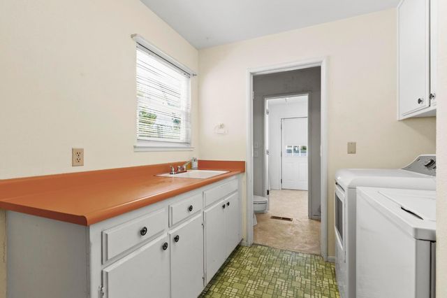 225 Elm Street, Maxwell, CA 95955