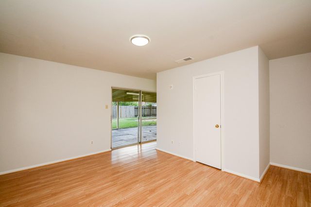 7222 Pella Drive, Houston, TX 77036