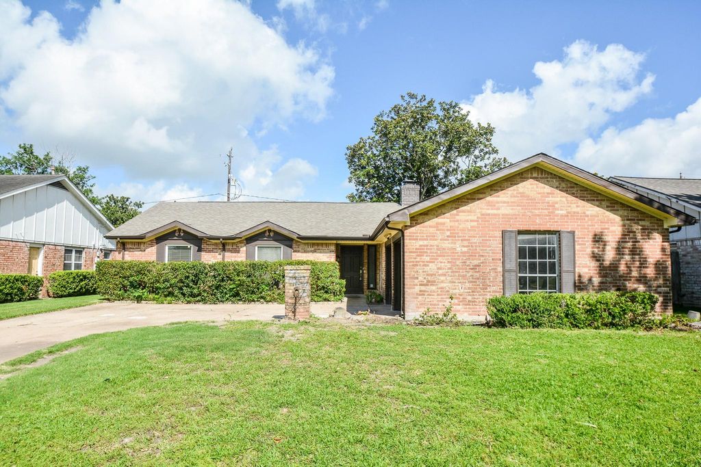 7222 Pella Drive, Houston, TX 77036