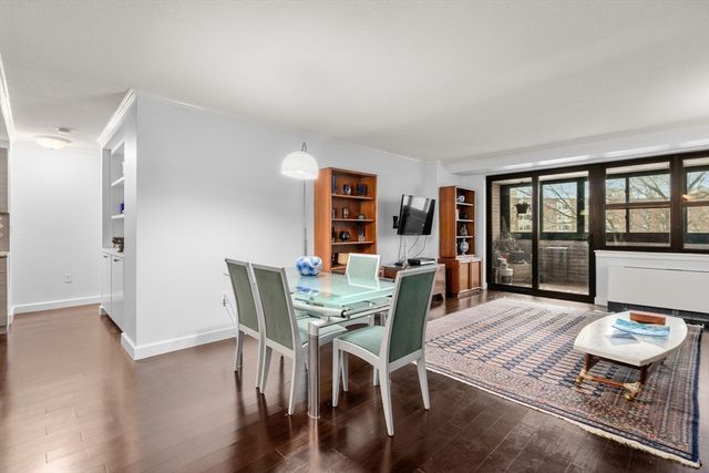 9 Hawthorne Place 7E, Boston, MA 02114