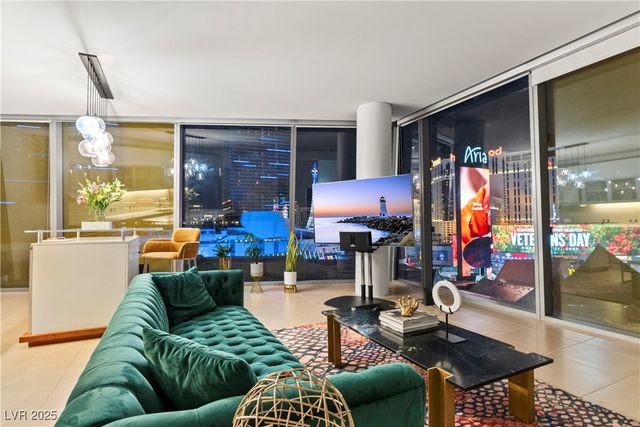 3726 Las Vegas Boulevard 911, Las Vegas, NV 89158