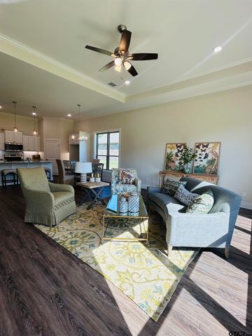 15055 High Country Acres Ln, Tyler, TX 75706