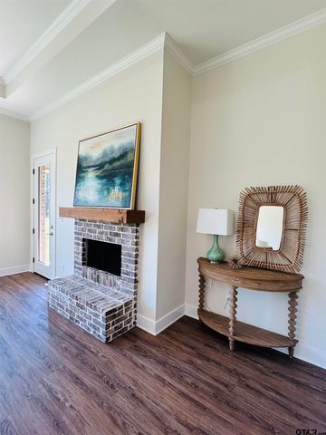 15055 High Country Acres Ln, Tyler, TX 75706