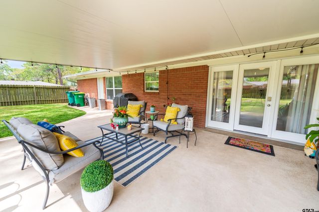 11 Lambeth Circle, Texarkana, TX 75503
