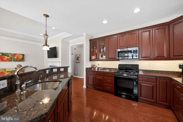 365 BITTLEWOOD AVE, Berlin, NJ 08009