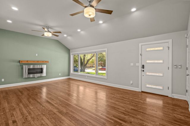 4017 Piedmont Road, Fort Worth, TX 76116