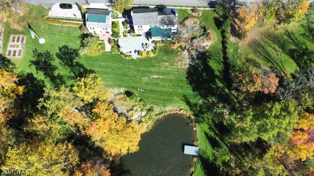 52 Schoolhouse Ln, Morris Twp., NJ 07960