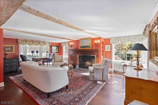 52 Schoolhouse Ln, Morris Twp., NJ 07960