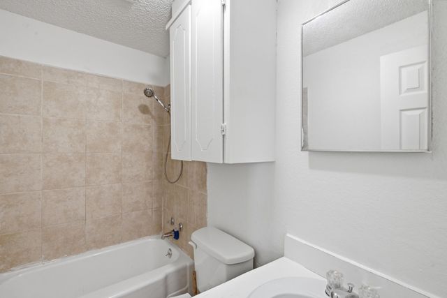 905 N Rusk Street, Weatherford, TX 76086