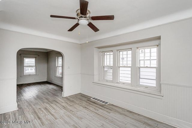 3412 Maple Street, Toledo, OH 43608