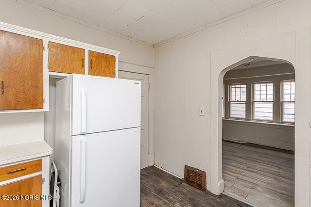 3412 Maple Street, Toledo, OH 43608