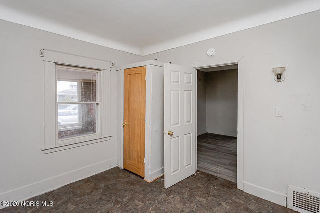 3412 Maple Street, Toledo, OH 43608