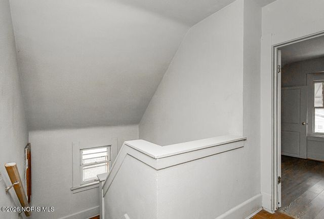 3412 Maple Street, Toledo, OH 43608