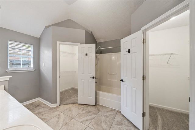 75 NORMA CAROL CV, Oakland, TN 38060