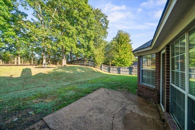 75 NORMA CAROL CV, Oakland, TN 38060