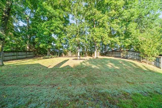 75 NORMA CAROL CV, Oakland, TN 38060