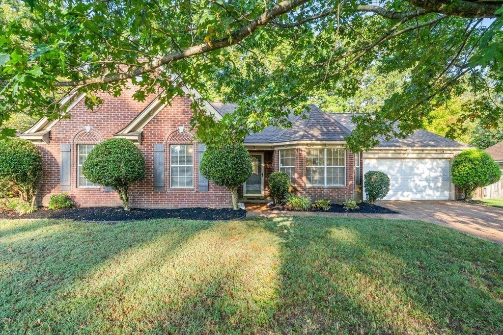 75 NORMA CAROL CV, Oakland, TN 38060