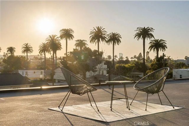 2619 S Rimpau Blvd, Los Angeles, CA 90016