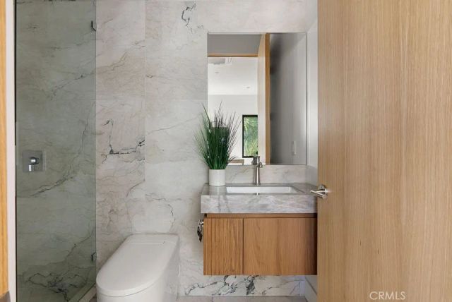 2619 S Rimpau Blvd, Los Angeles, CA 90016