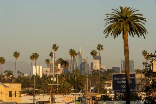 2619 S Rimpau Blvd, Los Angeles, CA 90016