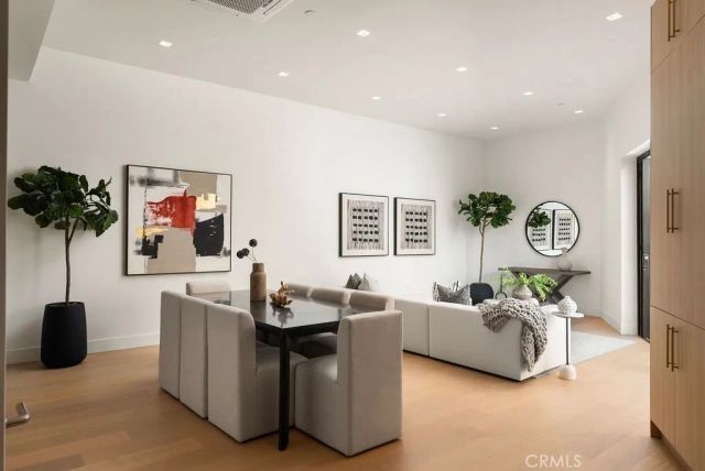 2619 S Rimpau Blvd, Los Angeles, CA 90016