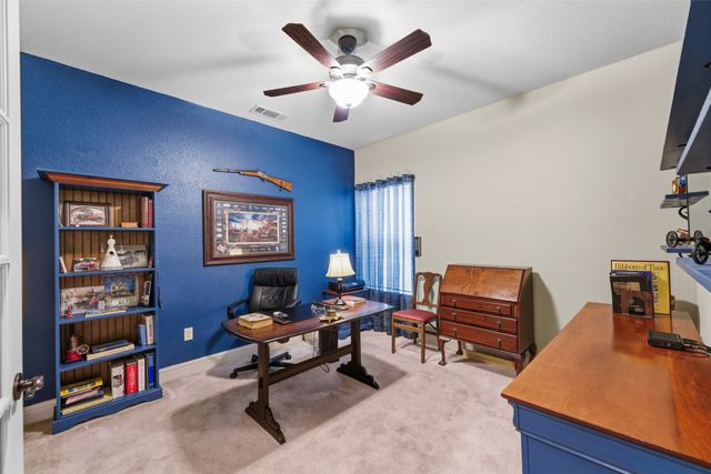 1243 Chartres, Oak Ridge, TX 75142