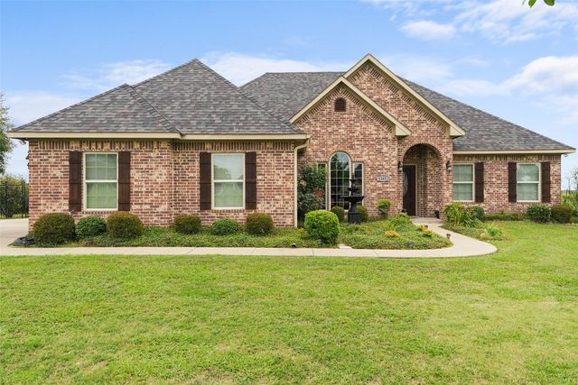 1243 Chartres, Oak Ridge, TX 75142