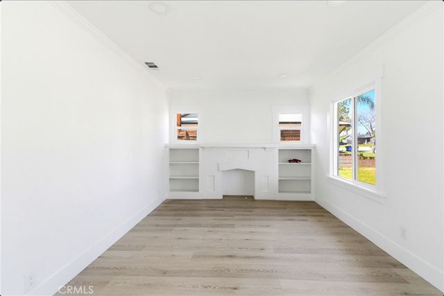 5593 San Jose, Montclair, CA 91763