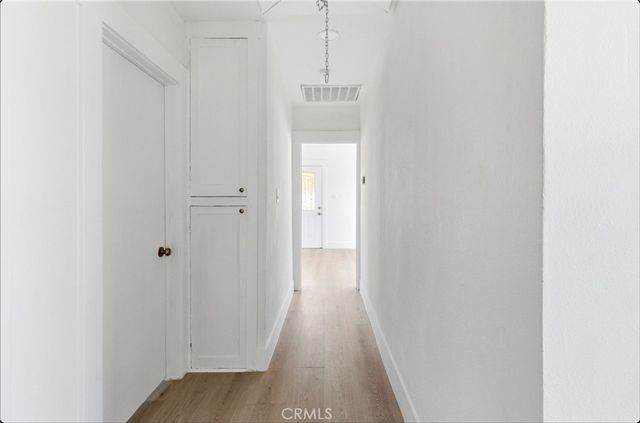 5593 San Jose, Montclair, CA 91763