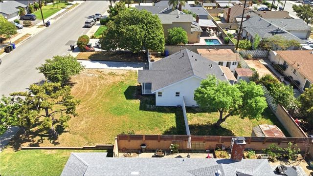 5593 San Jose, Montclair, CA 91763