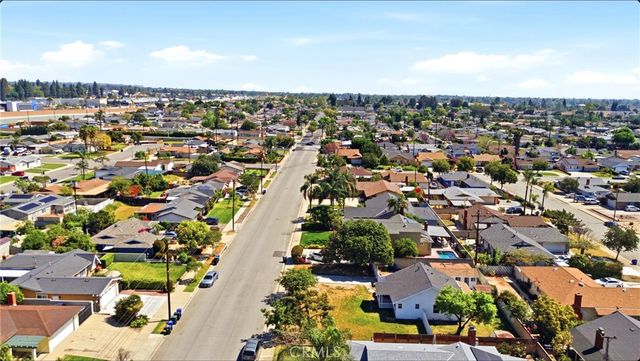 5593 San Jose, Montclair, CA 91763