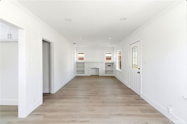 5593 San Jose, Montclair, CA 91763