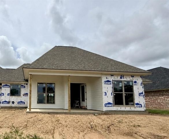 863 Mary Diane McCall Drive, Lake Charles, LA 70605