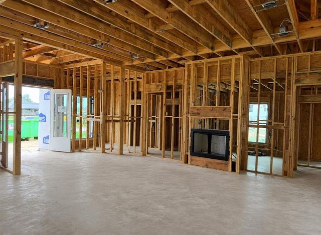 863 Mary Diane McCall Drive, Lake Charles, LA 70605