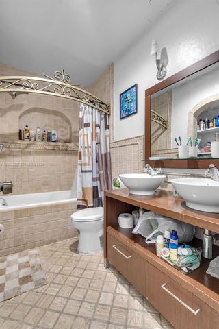 4820 W 2nd Ln, Hialeah, FL 33012