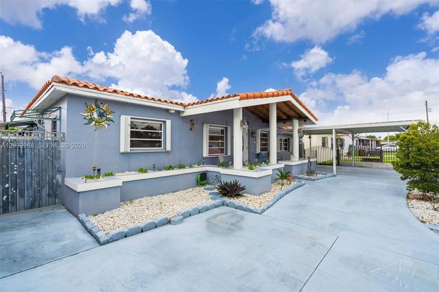 4820 W 2nd Ln, Hialeah, FL 33012