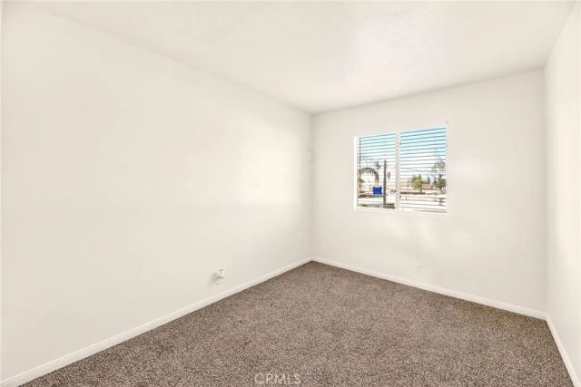 1325 W Latham, Hemet, CA 92543