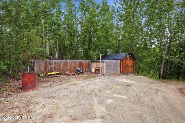 1561 N Landmark Drive, Palmer, AK 99645