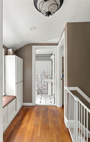 60 Parkway Drive, Warwick, RI 02886