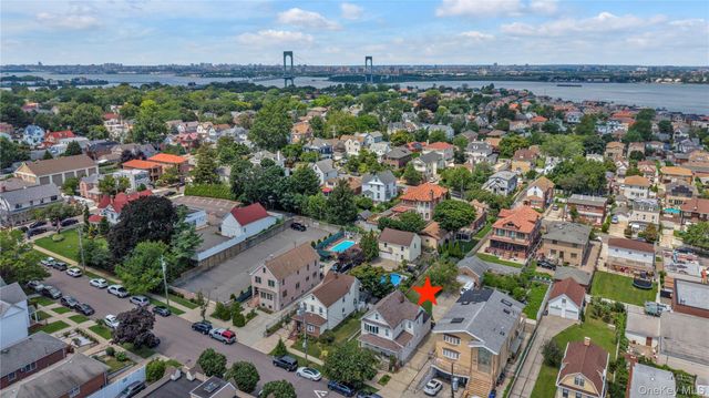150-35 11th Avenue, Whitestone, NY 11357