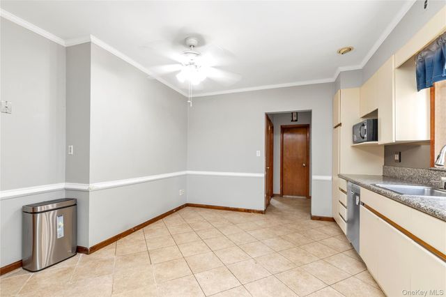 150-35 11th Avenue, Whitestone, NY 11357