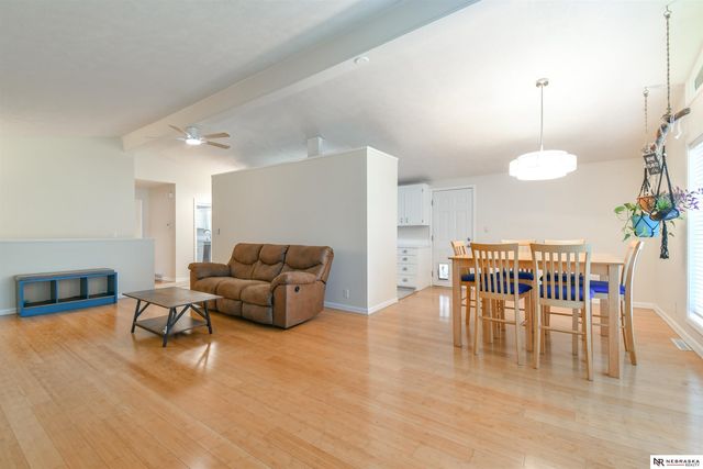 2741 Scott Avenue, Lincoln, NE 68506