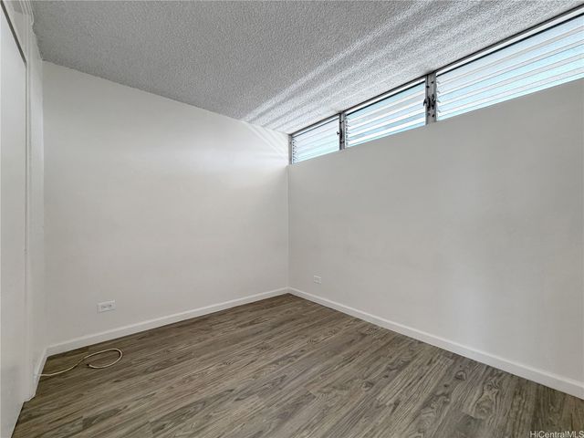 5180 Likini Street 704, Honolulu, HI 96818