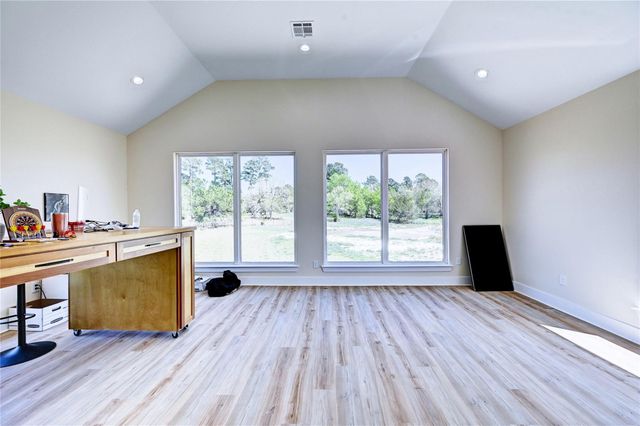 45 Echo Lane, Huntsville, TX 77320