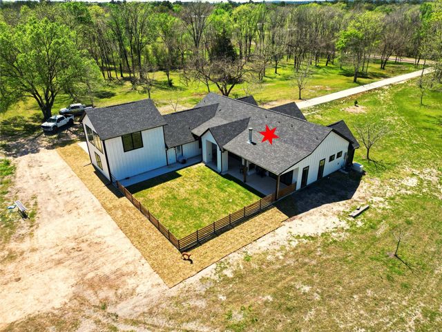45 Echo Lane, Huntsville, TX 77320