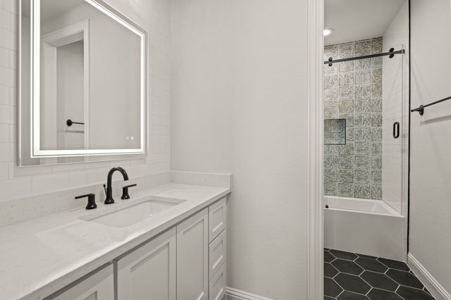 4 Heatherstone Court, Trophy Club, TX 76262