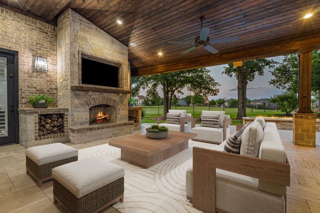 4 Heatherstone Court, Trophy Club, TX 76262